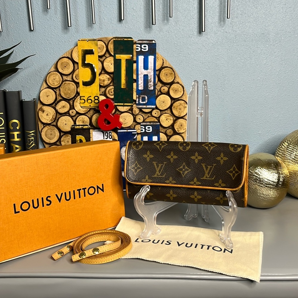 Louis Vuitton Pochette Twin PM Bag